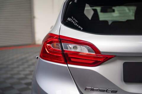 Ford Fiesta T EcoBoost MHEV ST-Line Edition - U287