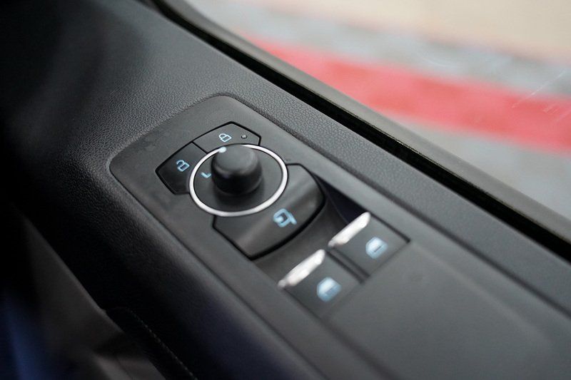 Ford Transit Custom 300 EcoBlue Limited - U288