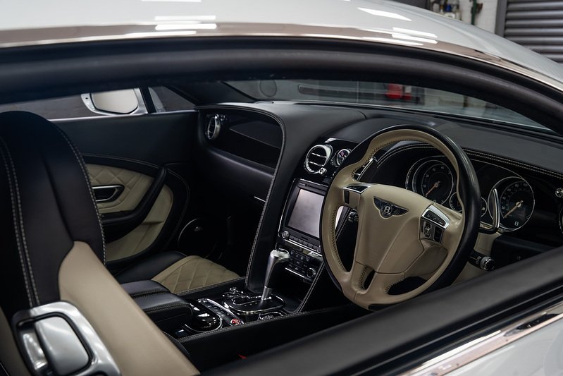 Bentley Continental V8 GT S - U289