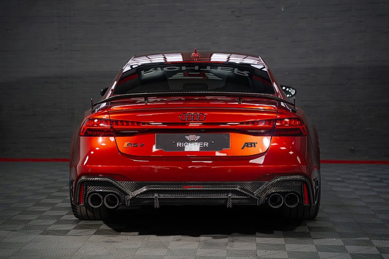 Audi RS7 Legacy Edition - U290