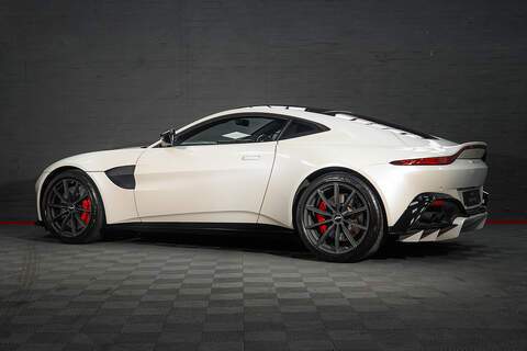 Aston Martin Vantage V8 - U291