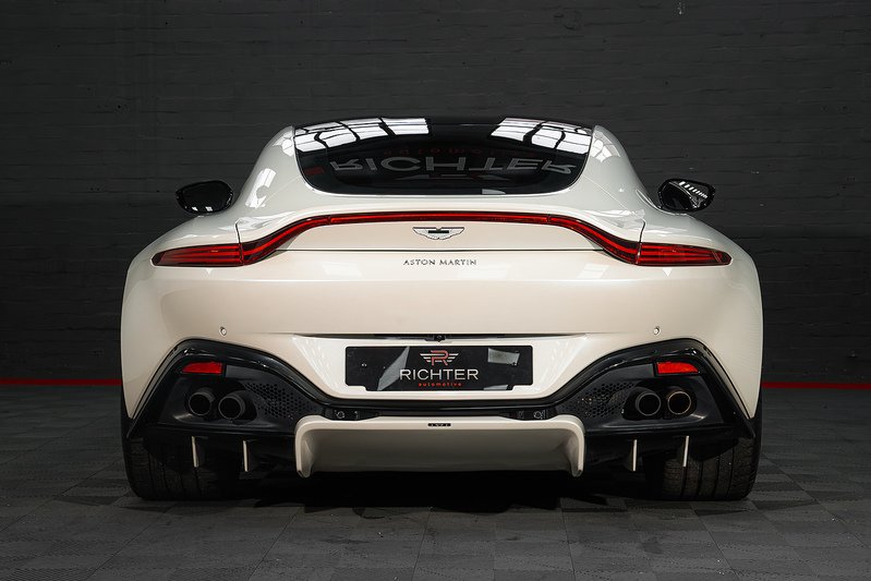 Aston Martin Vantage V8 - U291