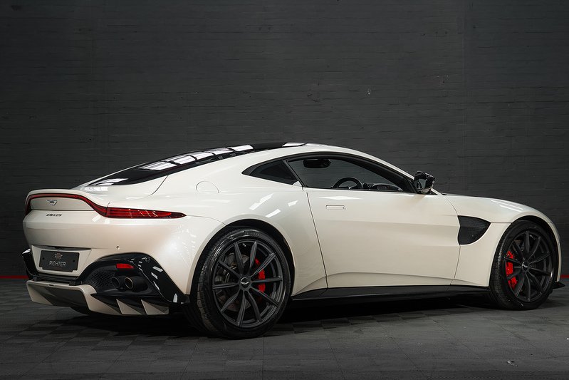 Aston Martin Vantage V8 - U291