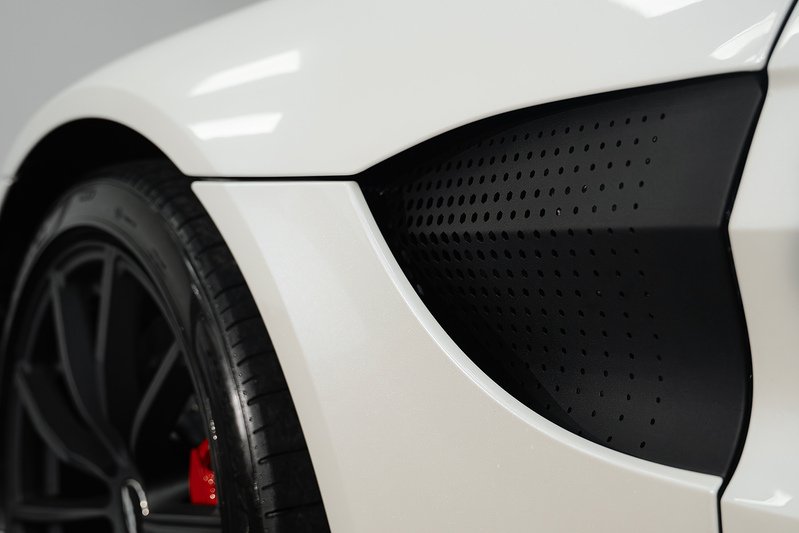 Aston Martin Vantage V8 - U291