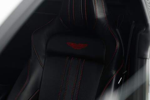 Aston Martin Vantage V8 - U291