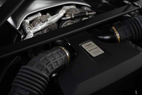 Aston Martin Vantage V8 - U291