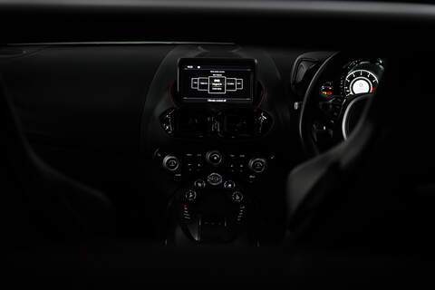 Aston Martin Vantage V8 - U291