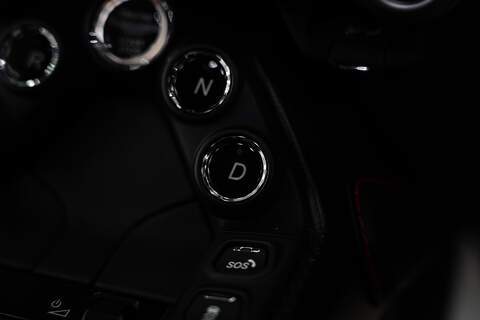 Aston Martin Vantage V8 - U291