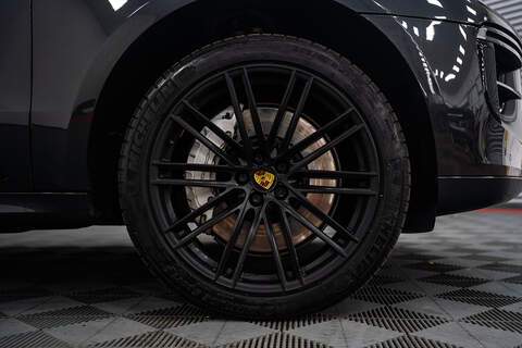 Porsche Macan T V6 Turbo - U294