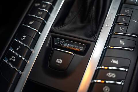 Porsche Macan T V6 Turbo - U294