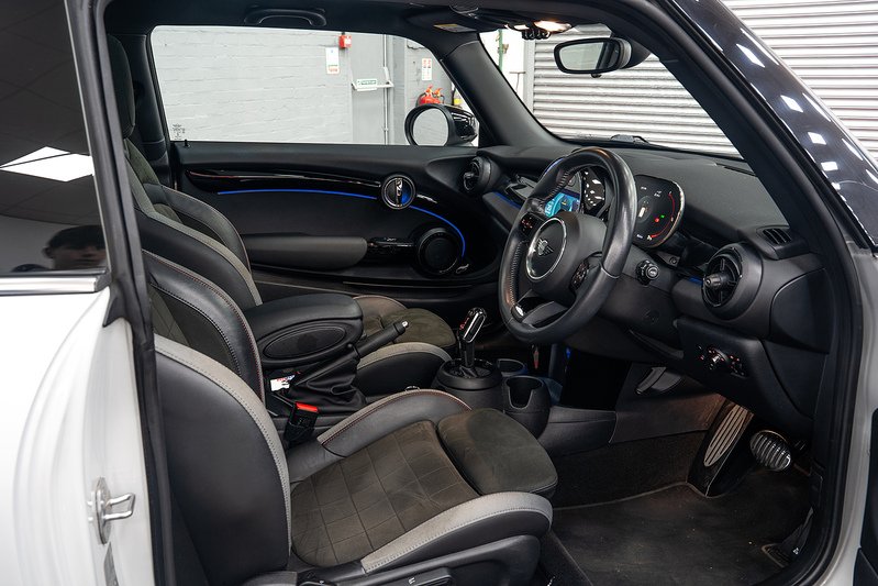 MINI Hatch John Cooper Works - U295