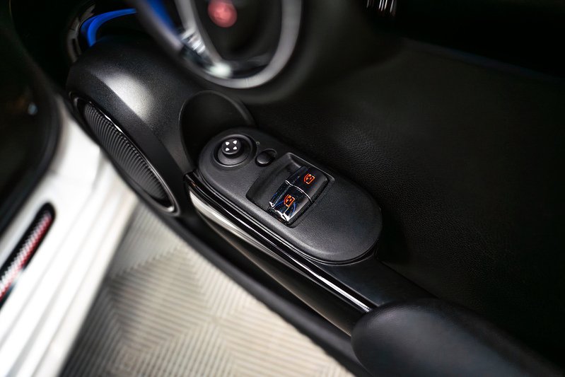 MINI Hatch John Cooper Works - U295