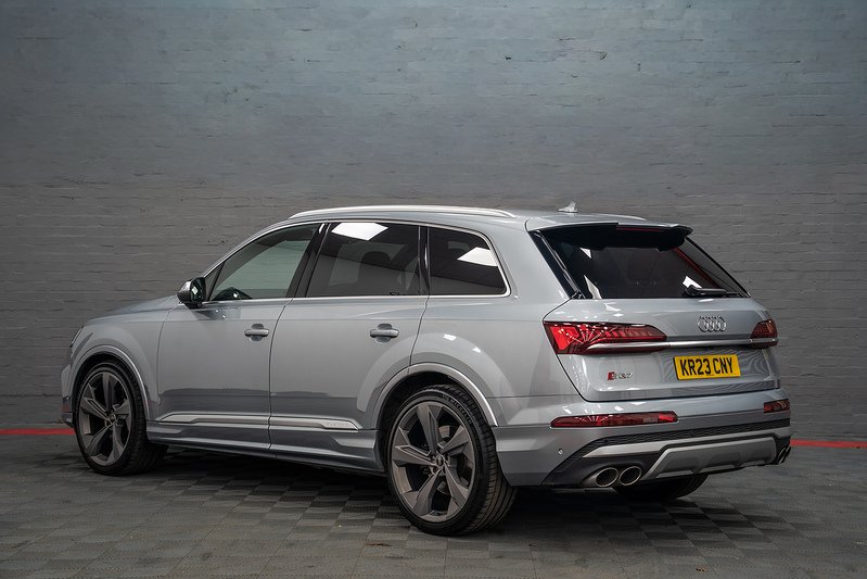 Audi SQ7 TFSI V8 - U296
