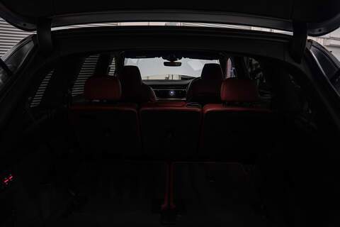 Audi SQ7 TFSI V8 - U296