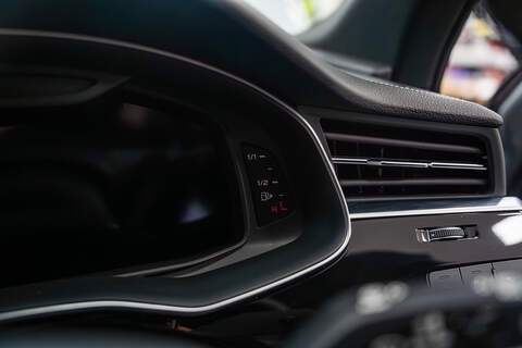 Audi SQ7 TFSI V8 - U296