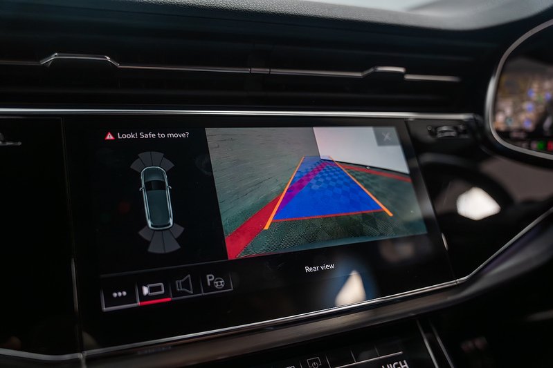 Audi SQ7 TFSI V8 - U296