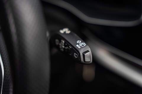 Audi SQ7 TFSI V8 - U296