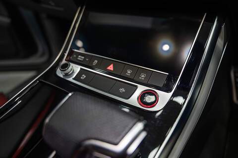 Audi SQ7 TFSI V8 - U296