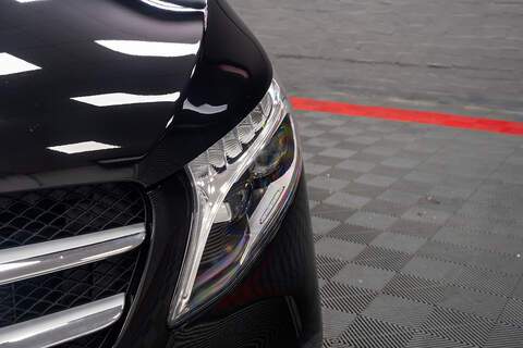 Mercedes-Benz V Class V220d Sport - U297