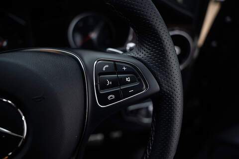 Mercedes-Benz V Class V220d Sport - U297