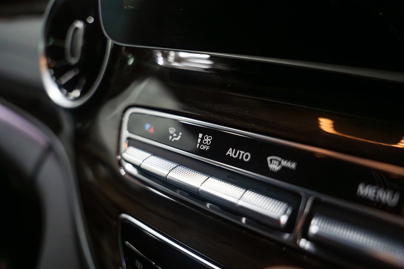 Mercedes-Benz V Class V220d Sport - U297