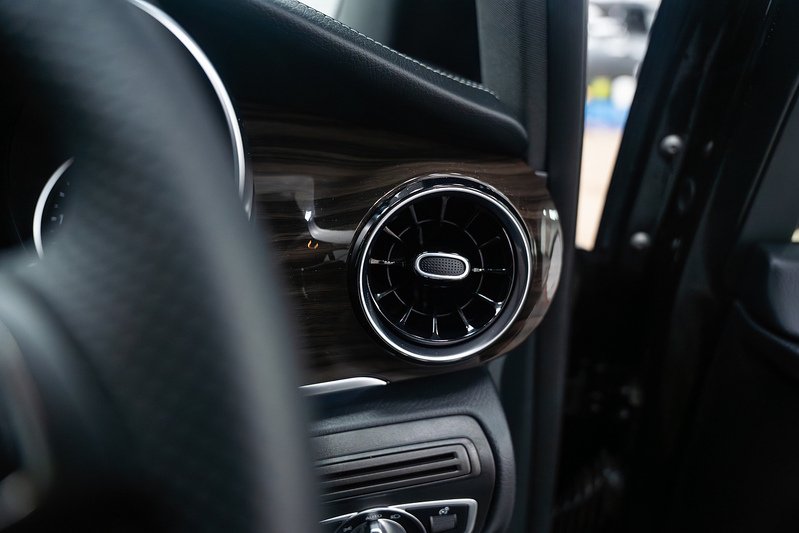 Mercedes-Benz V Class V220d Sport - U297