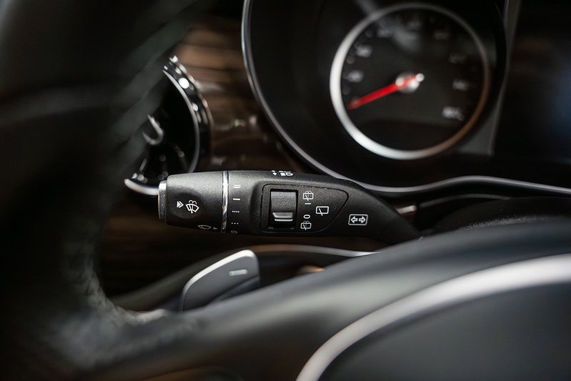 Mercedes-Benz V Class V220d Sport - U297