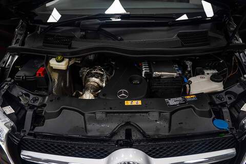 Mercedes-Benz V Class V220d Sport - U297