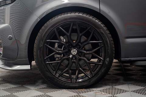 Volkswagen Transporter Shuttle BiTDI SE - U298