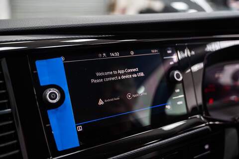 Volkswagen Transporter Shuttle BiTDI SE - U298