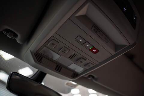 Volkswagen Transporter Shuttle BiTDI SE - U298