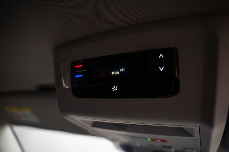 Volkswagen Transporter Shuttle BiTDI SE - U299