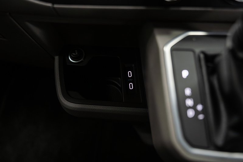 Volkswagen Transporter Shuttle BiTDI SE - U299