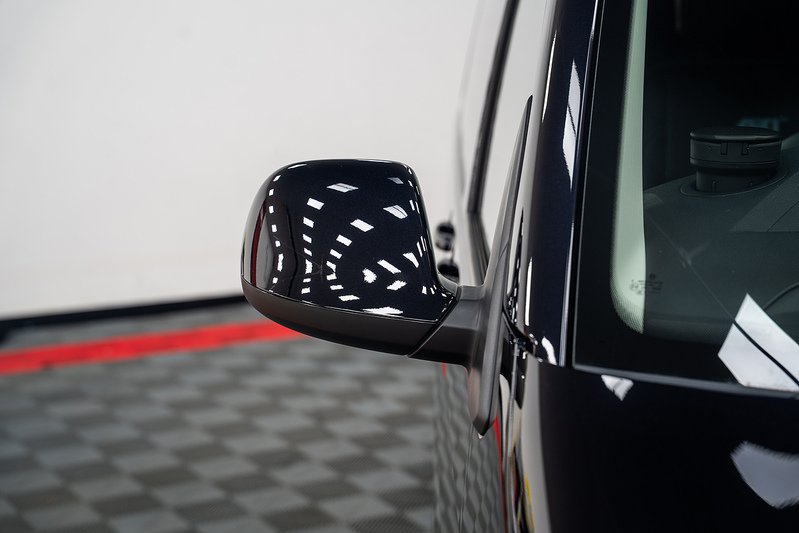 Volkswagen Transporter Shuttle BiTDI SE - U299