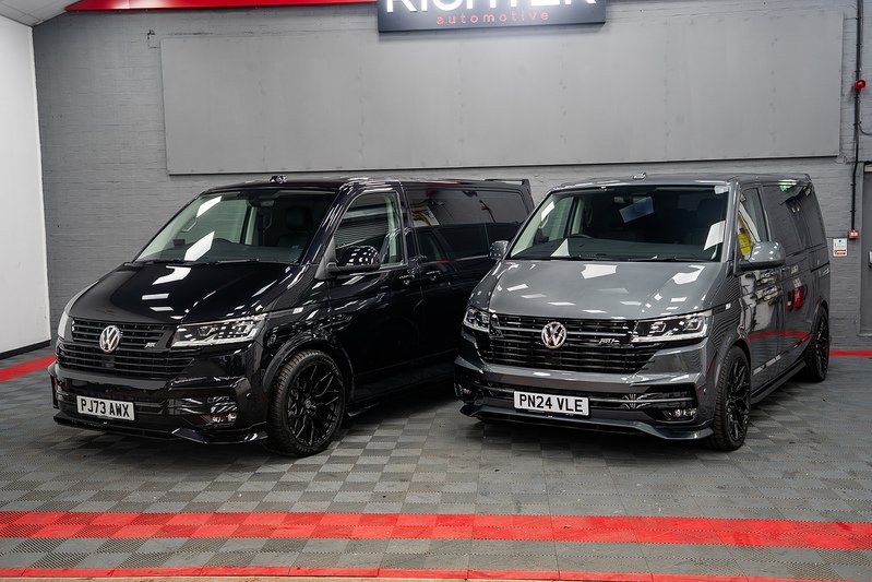 Volkswagen Transporter Shuttle BiTDI SE - U299