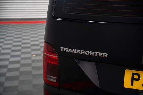 Volkswagen Transporter Shuttle BiTDI SE - U299