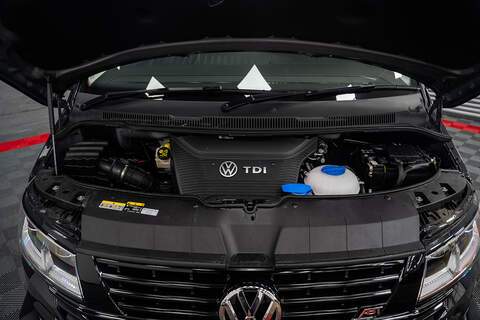 Volkswagen Transporter Shuttle BiTDI SE - U299