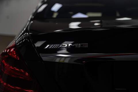 Mercedes-Benz S Class S63L V8 BiTurbo AMG - U300