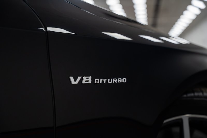 Mercedes-Benz S Class S63L V8 BiTurbo AMG - U300