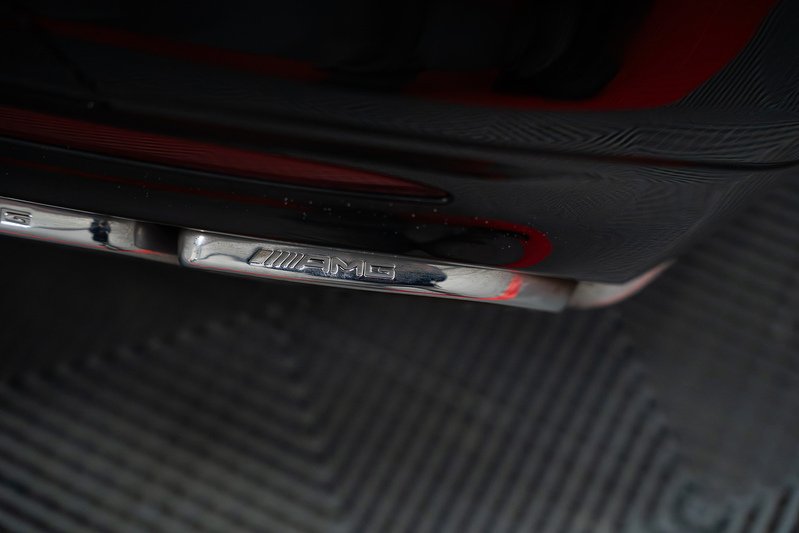 Mercedes-Benz S Class S63L V8 BiTurbo AMG - U300