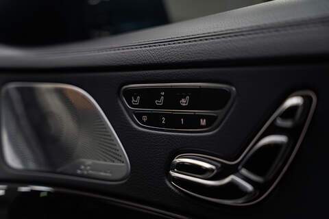 Mercedes-Benz S Class S63L V8 BiTurbo AMG - U300