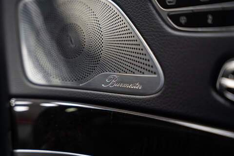 Mercedes-Benz S Class S63L V8 BiTurbo AMG - U300