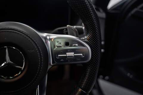 Mercedes-Benz S Class S63L V8 BiTurbo AMG - U300