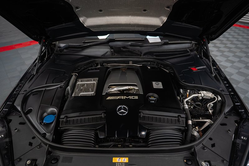 Mercedes-Benz S Class S63L V8 BiTurbo AMG - U300