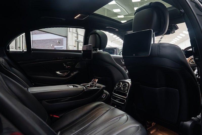 Mercedes-Benz S Class S63L V8 BiTurbo AMG - U300