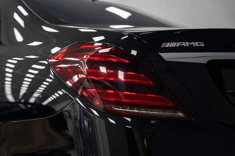 Mercedes-Benz S Class S63L V8 BiTurbo AMG - U300