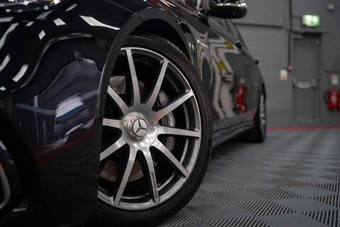 Mercedes-Benz S Class S63L V8 BiTurbo AMG - U300