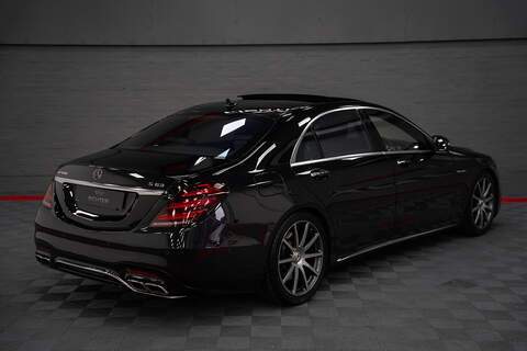 Mercedes-Benz S Class S63L V8 BiTurbo AMG - U300