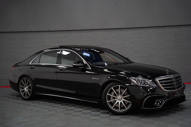 Mercedes-Benz S Class S63L V8 BiTurbo AMG - U300