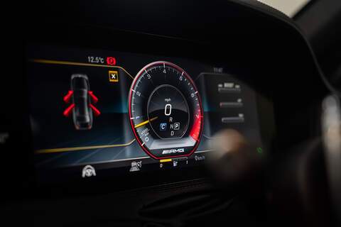 Mercedes-Benz S Class S63L V8 BiTurbo AMG - U300